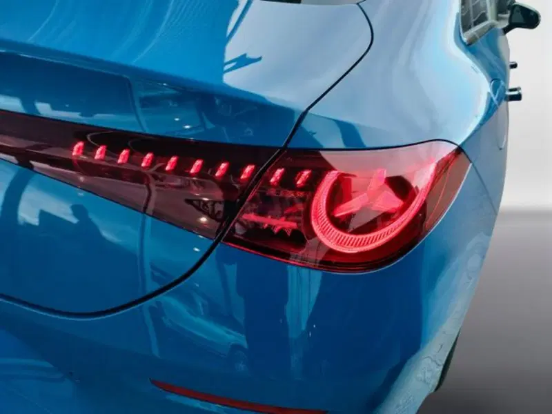 Mercedes-Benz CLA EQ nuova a Teramo (4)