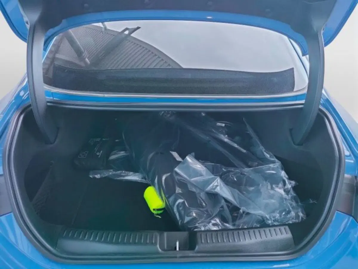 Mercedes-Benz CLA EQ nuova a Teramo (5)