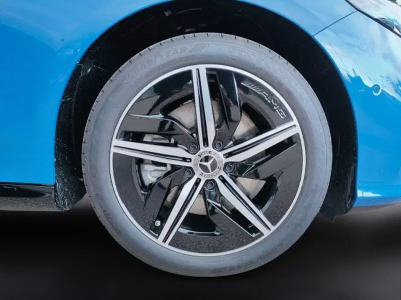 Mercedes-Benz CLA EQ nuova a Teramo (6)