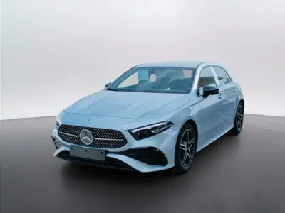 Mercedes-Benz Classe A 180 d Automatic Premium nuova a Mosciano Sant'Angelo