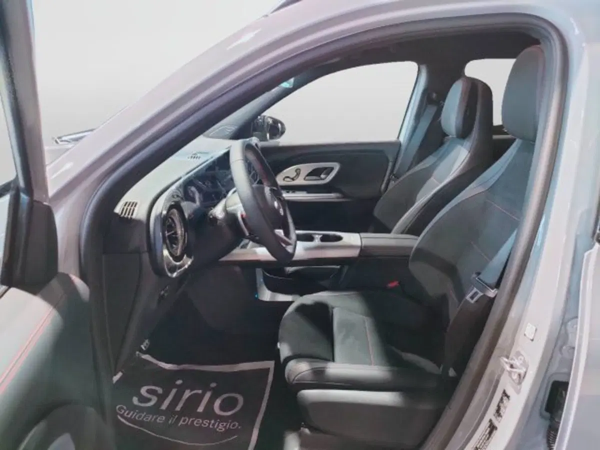 Mercedes-Benz GLB EQ nuova a Teramo (13)