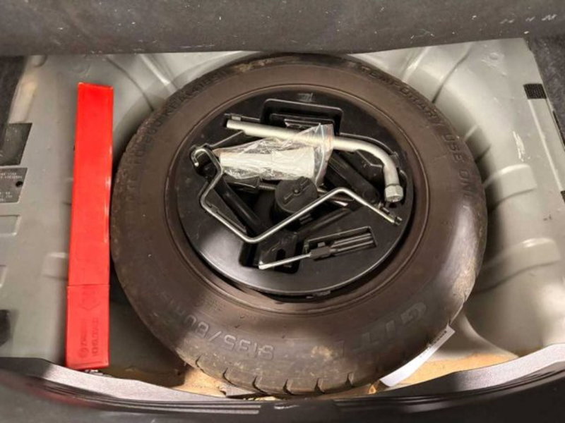 Lancia Ypsilon usata a Caltanissetta (12)