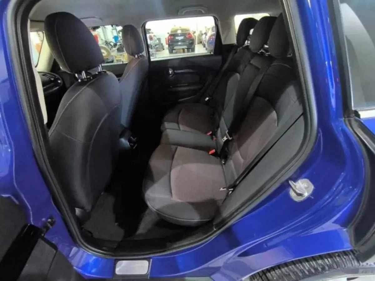 MINI Mini Clubman usata a Caltanissetta (14)