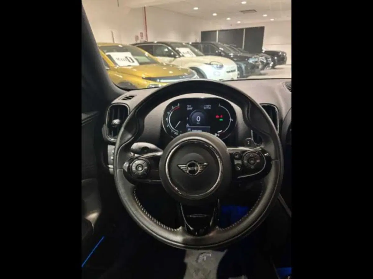 MINI Mini Countryman usata a Caltanissetta (17)