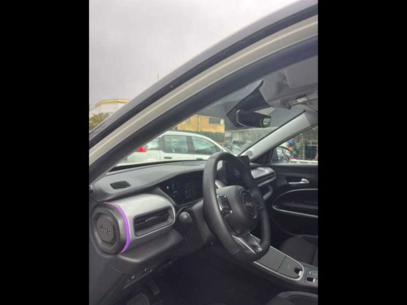 Jeep Avenger usata a Caltanissetta (11)