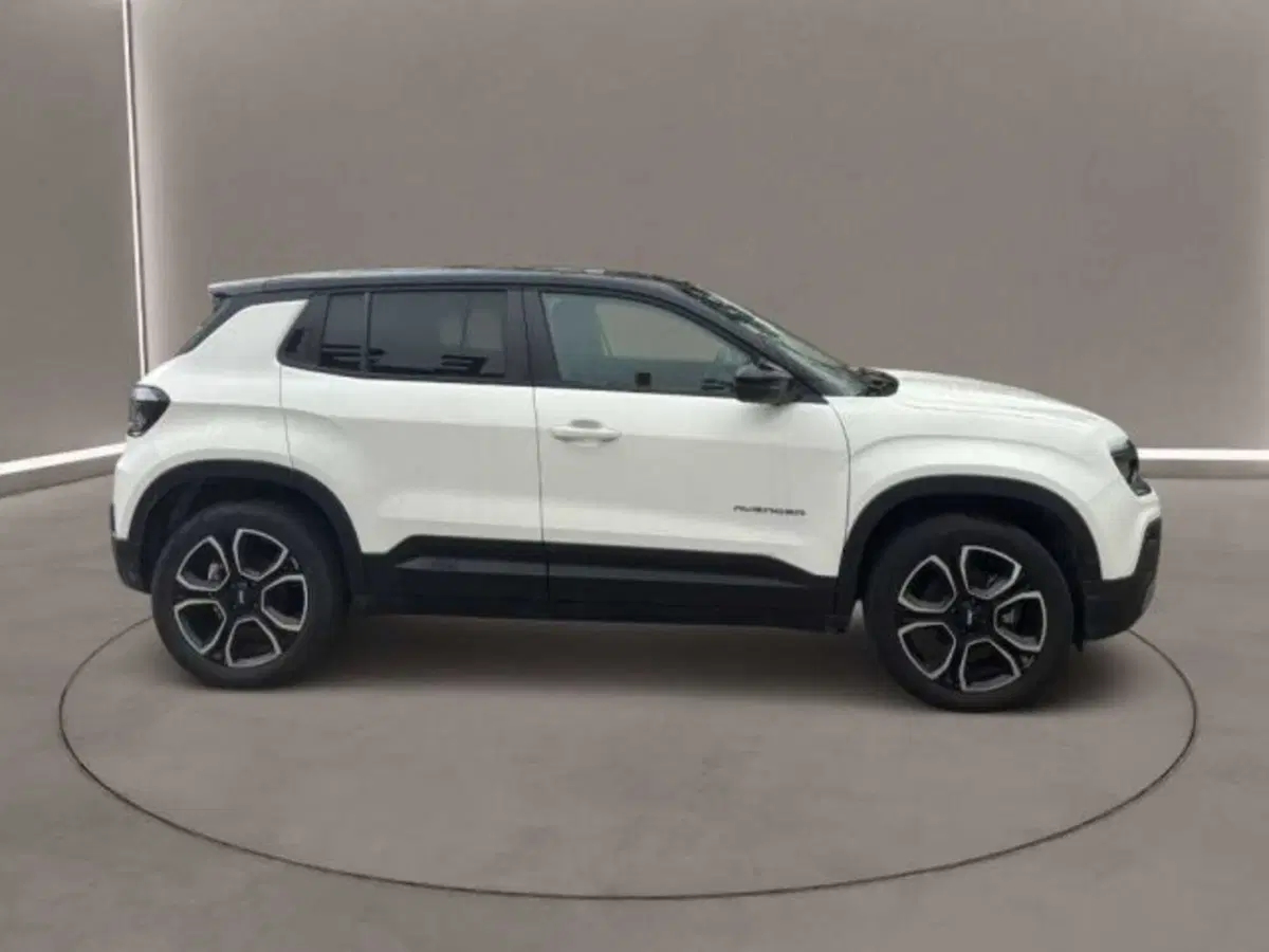 Jeep Avenger usata a Caltanissetta (4)