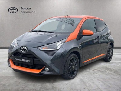 Toyota Aygo Connect 1.0 VVT-i 72 CV 5 porte x-music MMT del 2020 usata a Albano Vercellese