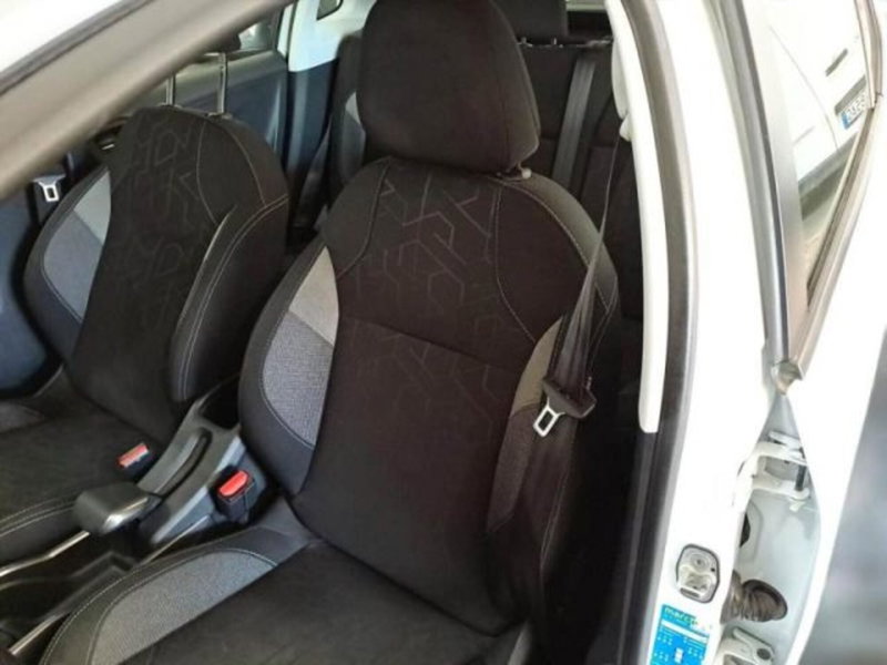 Peugeot 2008 usata a Catania (7)