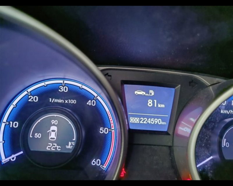 Hyundai ix35 usata a Catania (14)