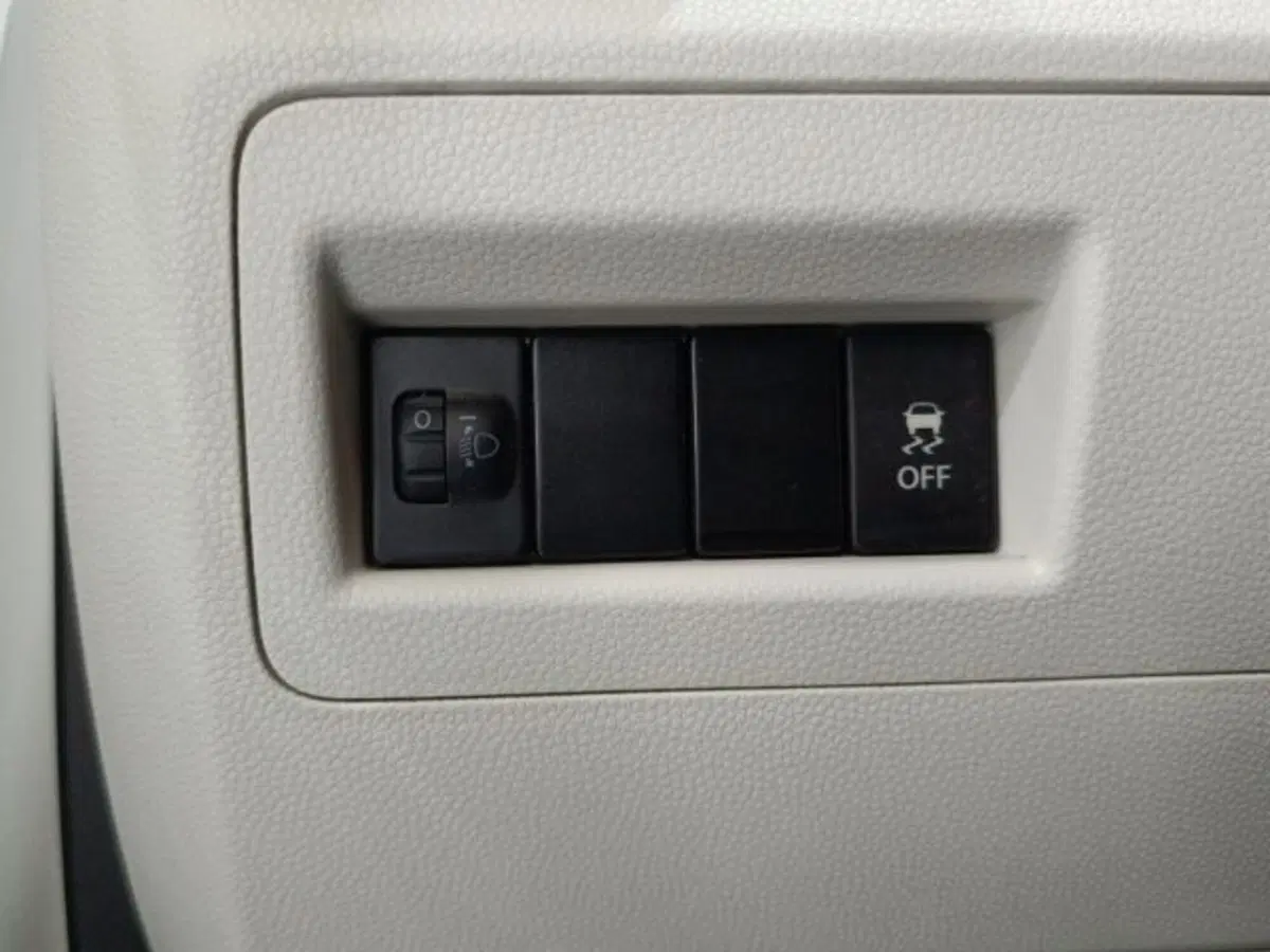 Suzuki Ignis usata a Catania (19)