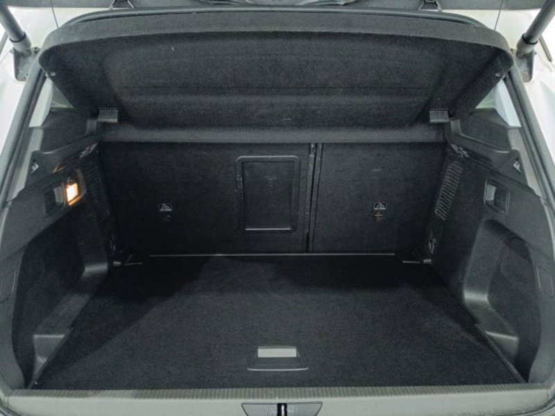 Opel Grandland X usata a Catania (12)