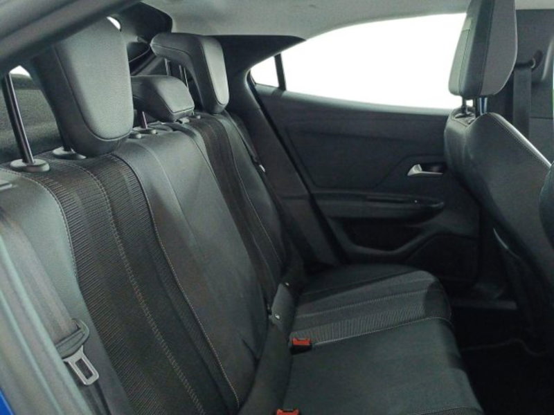 Opel Mokka usata a Catania (11)