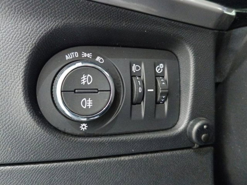 Opel Mokka usata a Catania (18)