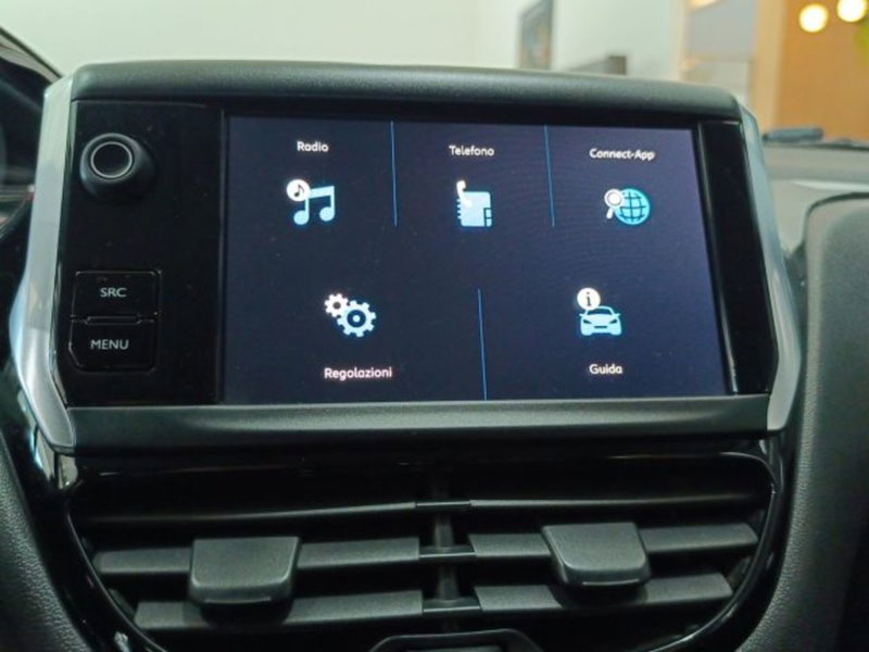 Peugeot 208 usata a Catania (17)