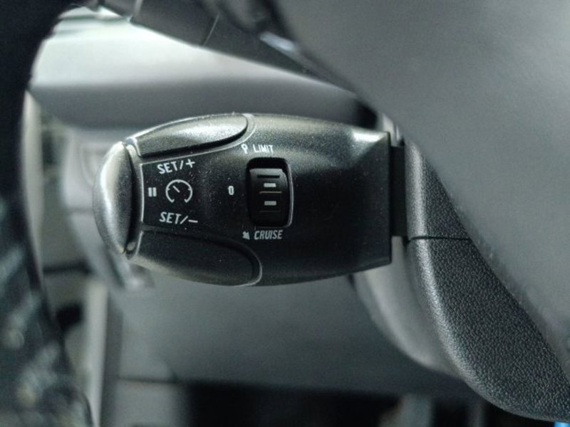 Peugeot 208 usata a Catania (20)