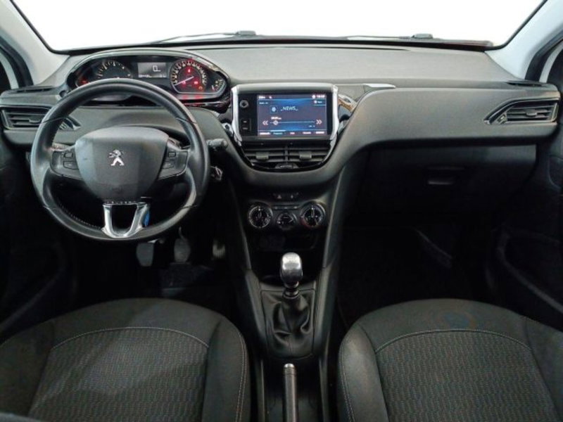 Peugeot 208 usata a Catania (7)