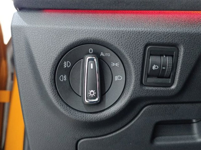 Skoda Kamiq usata a Catania (18)