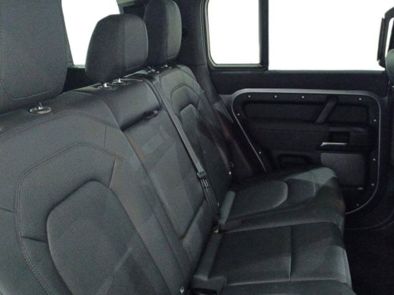 Land Rover Defender usata a Catania (11)