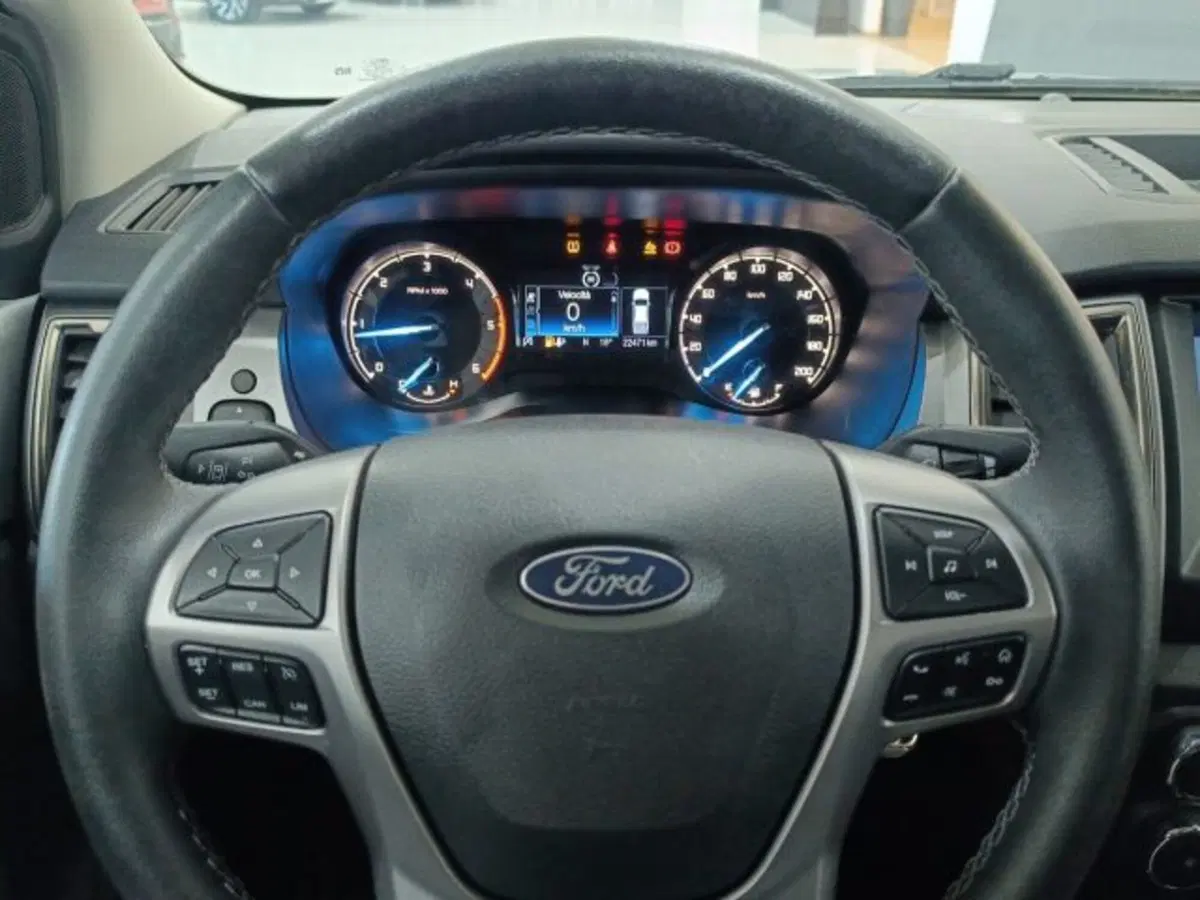 Ford Ranger Pick-up usata a Catania (17)