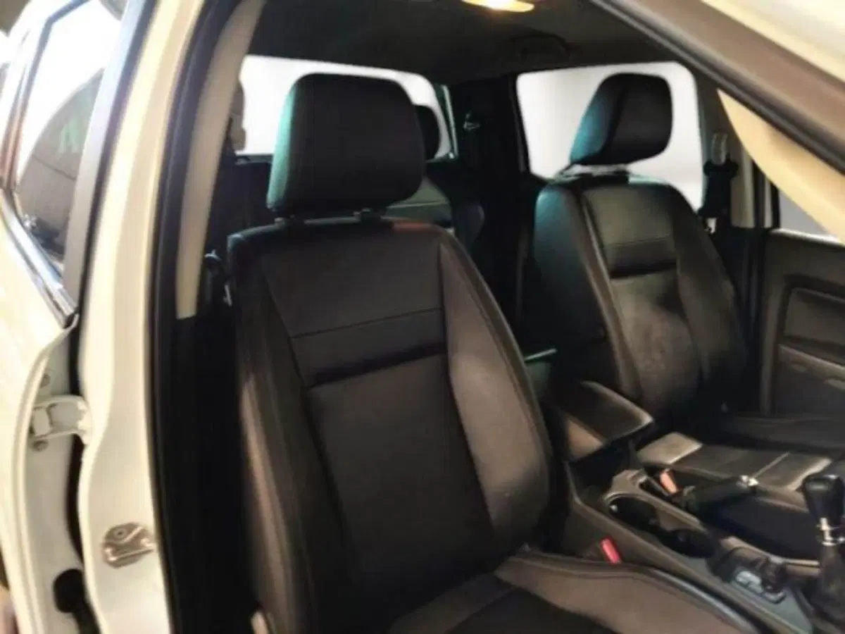 Ford Ranger Pick-up usata a Catania (11)