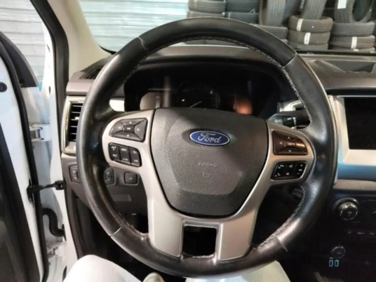 Ford Ranger Pick-up usata a Catania (14)