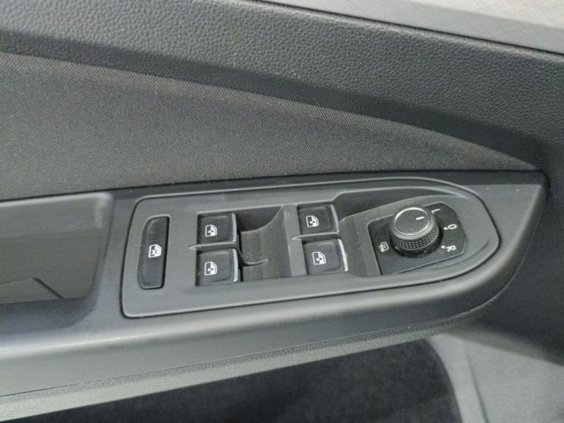 Volkswagen Golf usata a Catania (20)