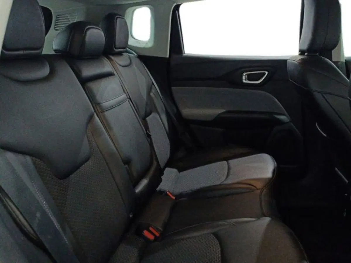 Jeep Compass usata a Catania (11)