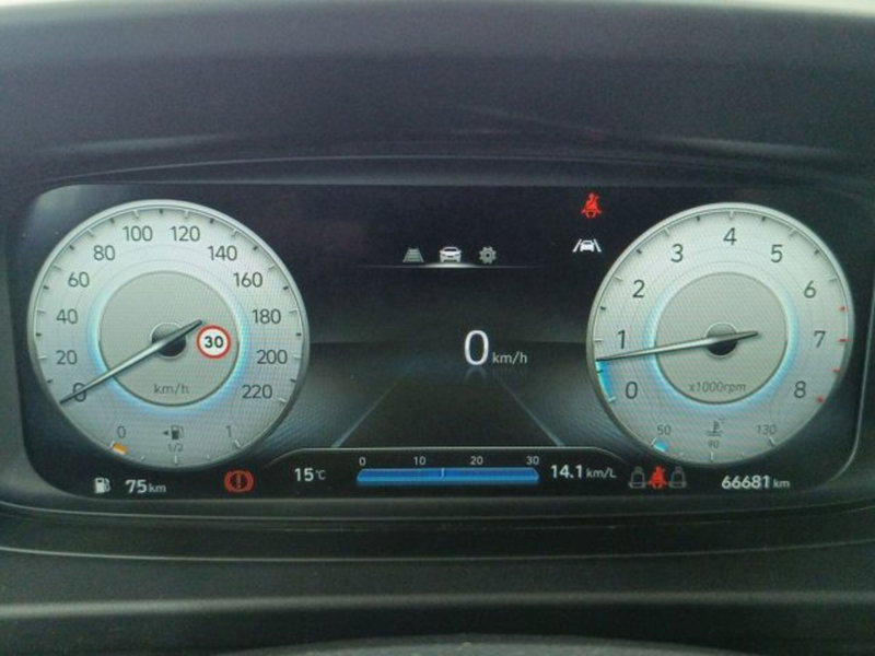 Hyundai Bayon usata a Catania (15)