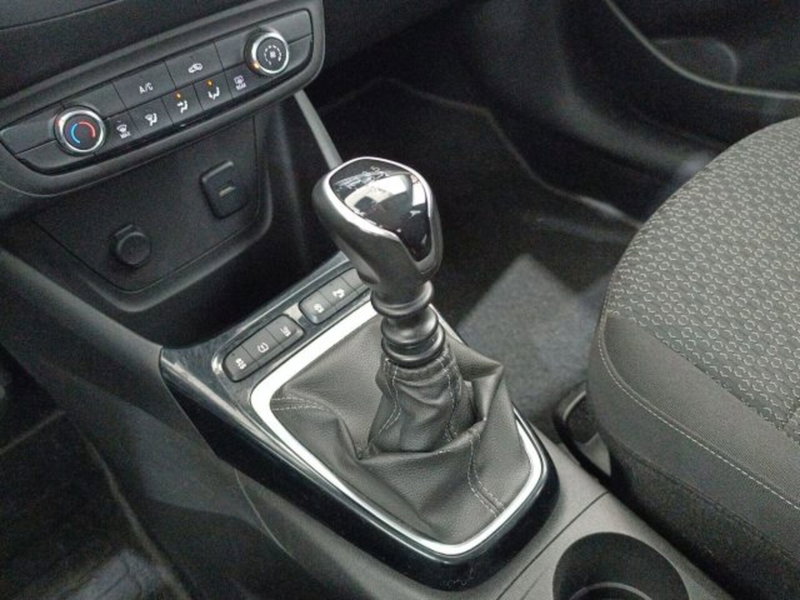 Opel Crossland usata a Catania (8)