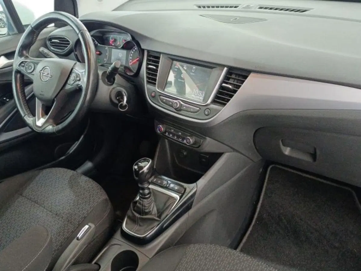Opel Crossland usata a Catania (9)
