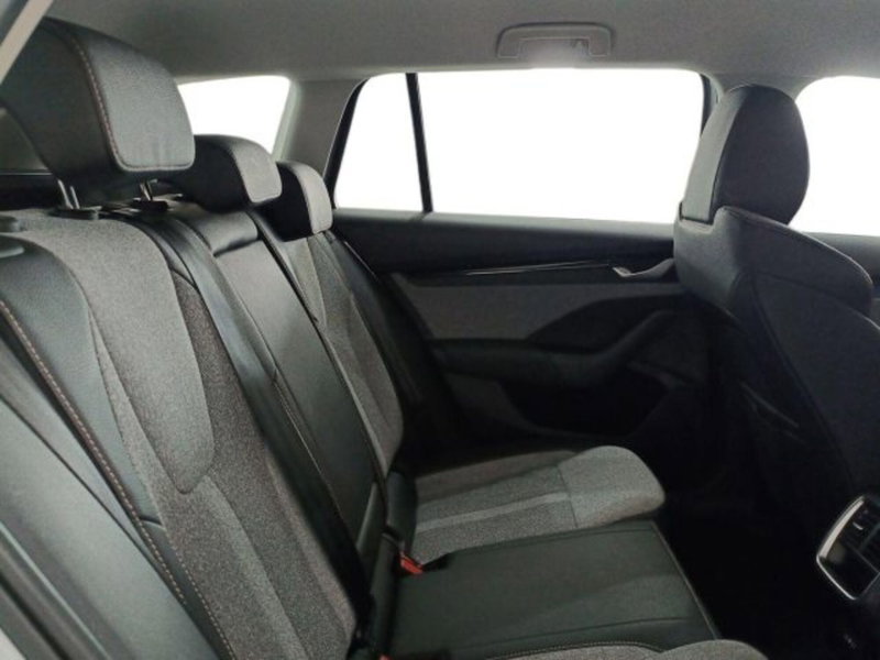 Skoda Octavia Station Wagon usata a Catania (11)