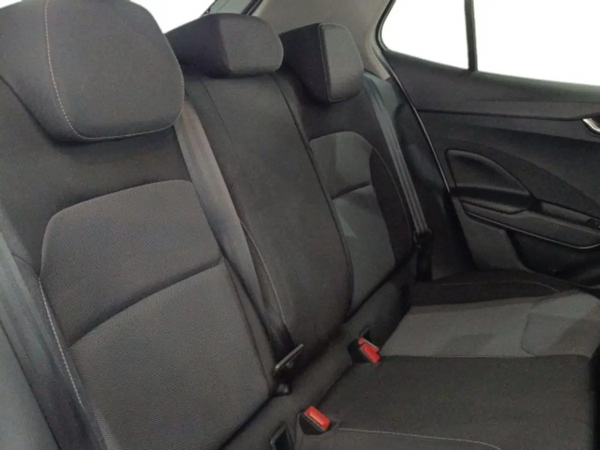 Skoda Fabia usata a Catania (11)