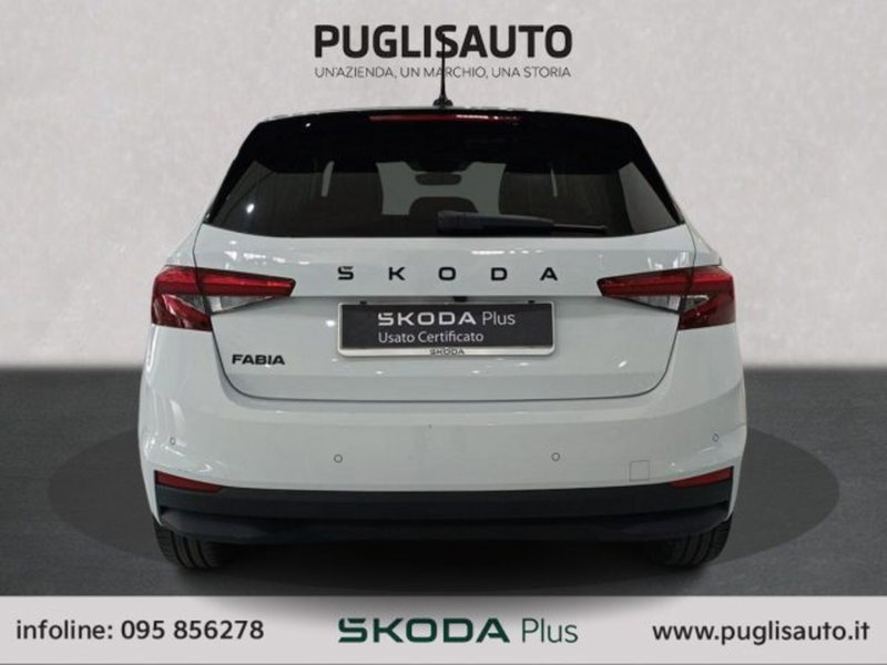 Skoda Fabia usata a Catania (5)