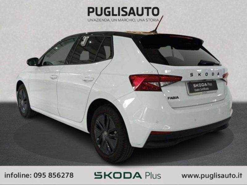 Skoda Fabia usata a Catania (6)