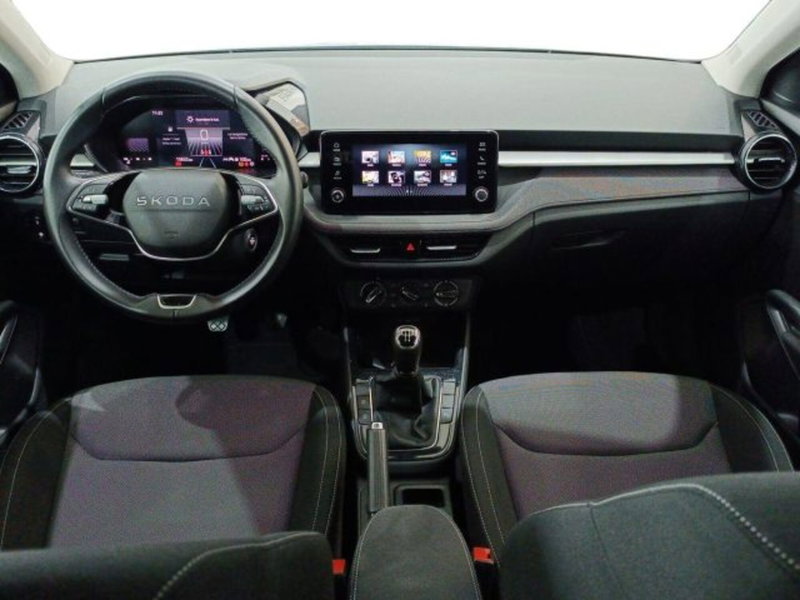 Skoda Fabia usata a Catania (7)