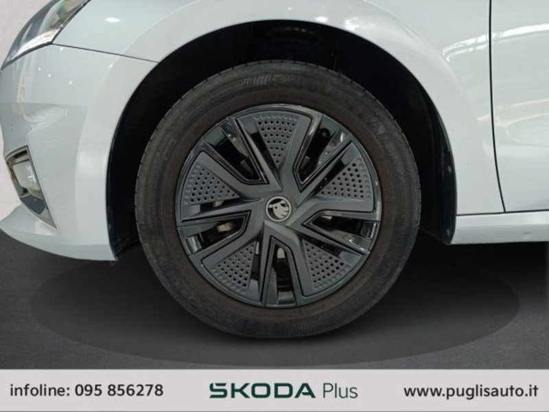 Skoda Fabia usata a Catania (14)