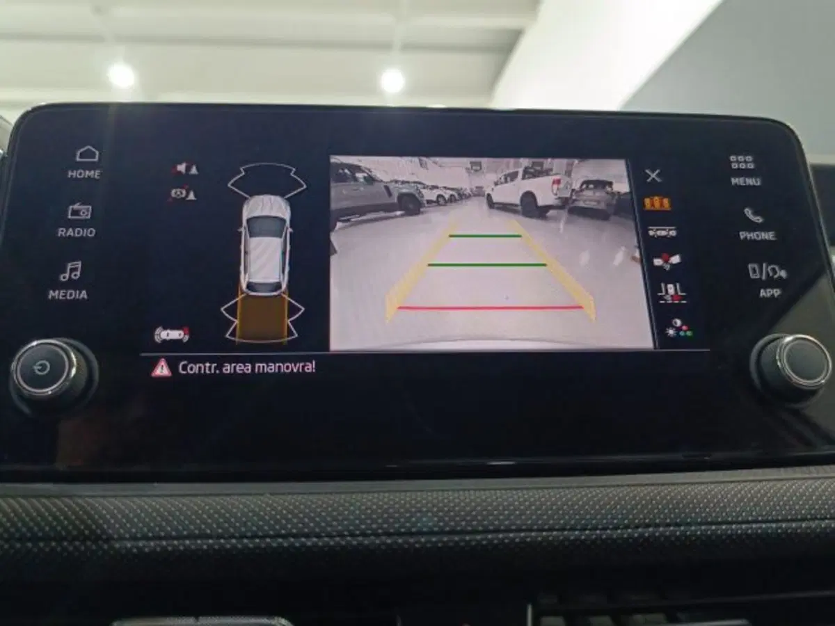 Skoda Fabia usata a Catania (17)