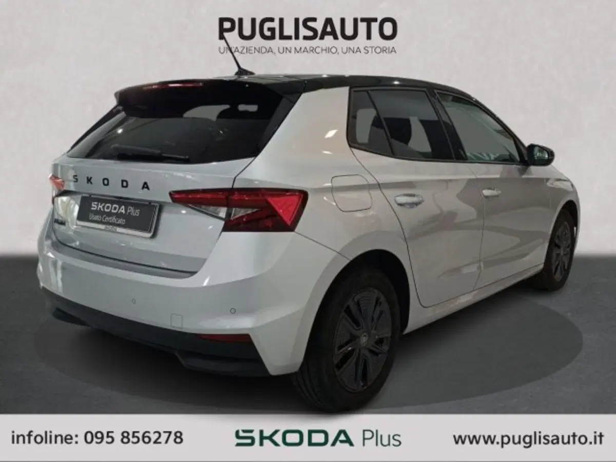 Skoda Fabia usata a Catania (4)