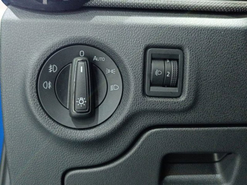 Skoda Fabia usata a Catania (18)