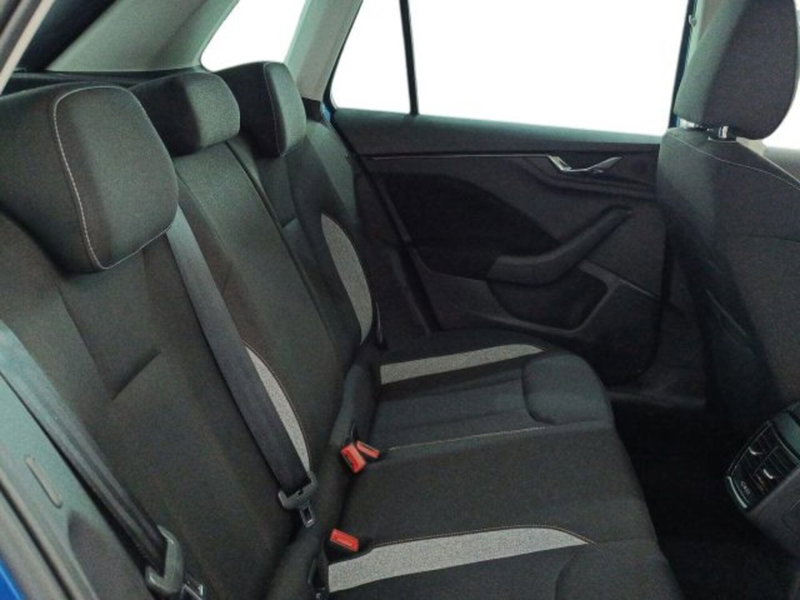 Skoda Kamiq usata a Catania (11)