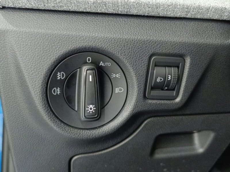 Skoda Kamiq usata a Catania (19)