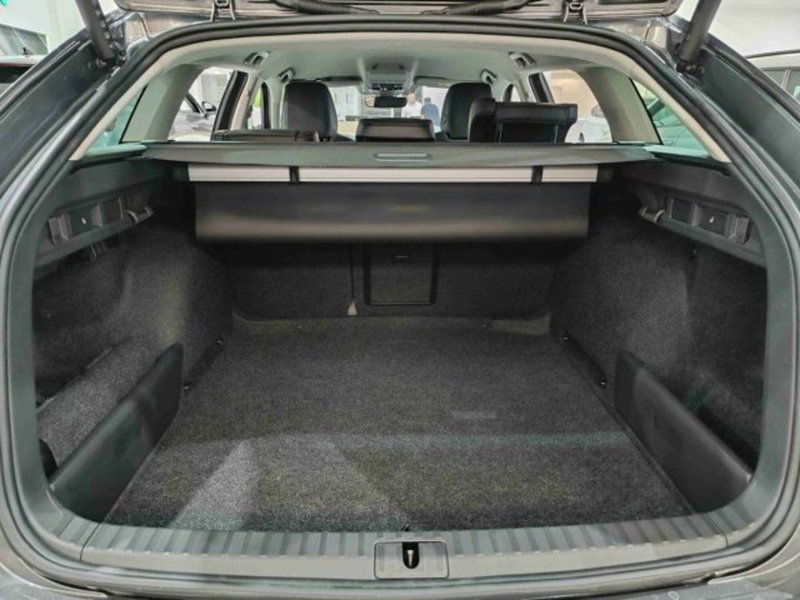 Skoda Octavia Station Wagon usata a Catania (12)