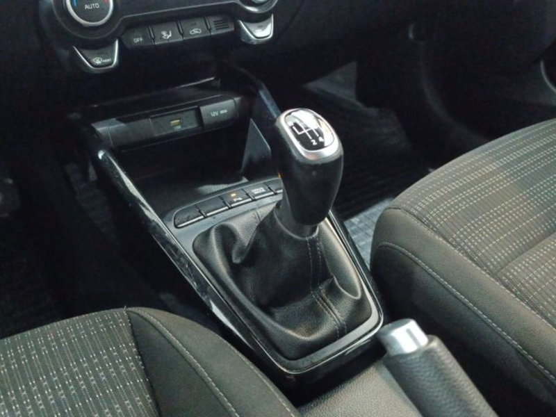 Kia Stonic usata a Catania (8)