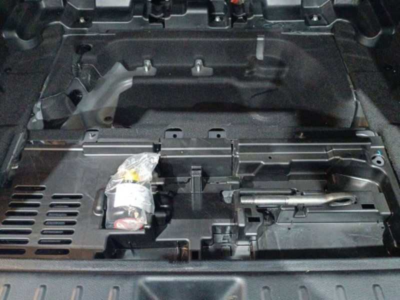 Mercedes-Benz GLB usata a Catania (13)