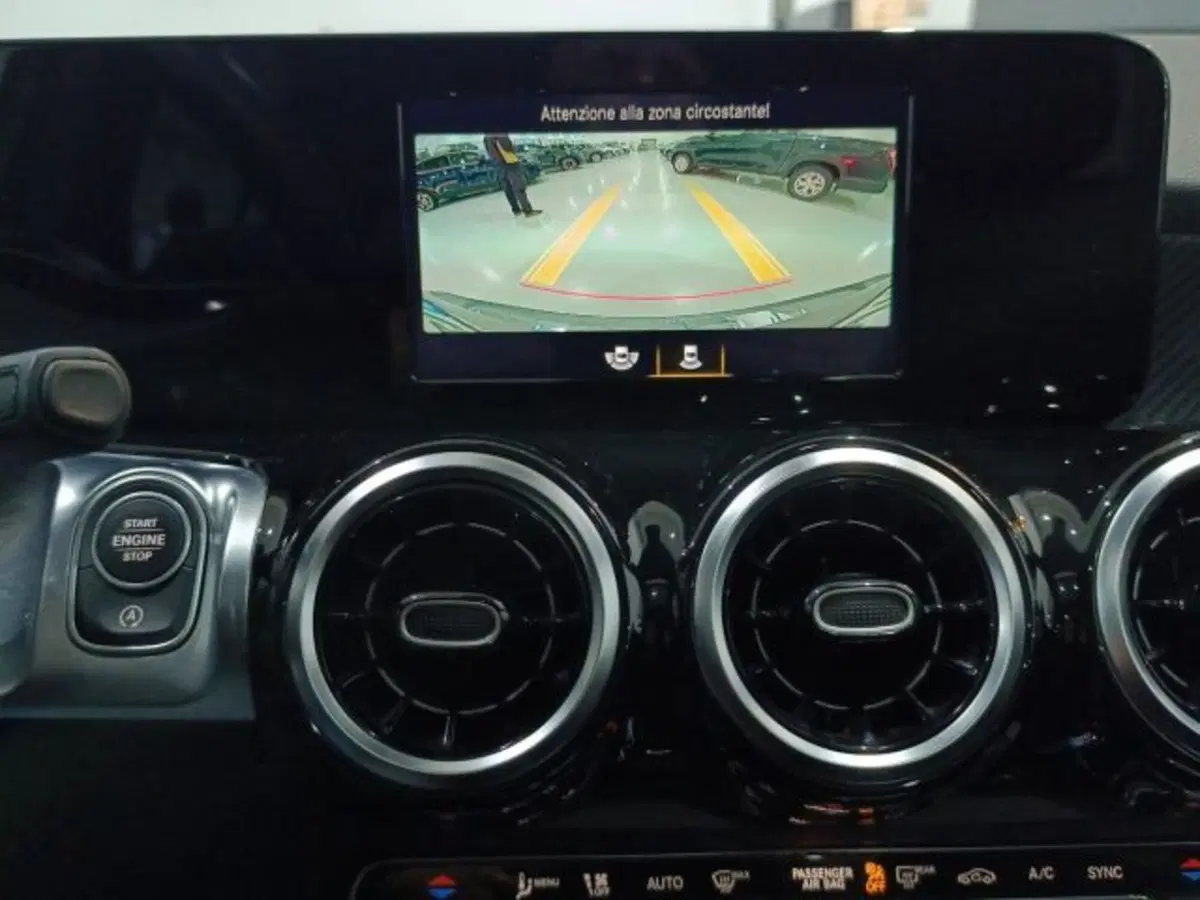 Mercedes-Benz GLB usata a Catania (16)
