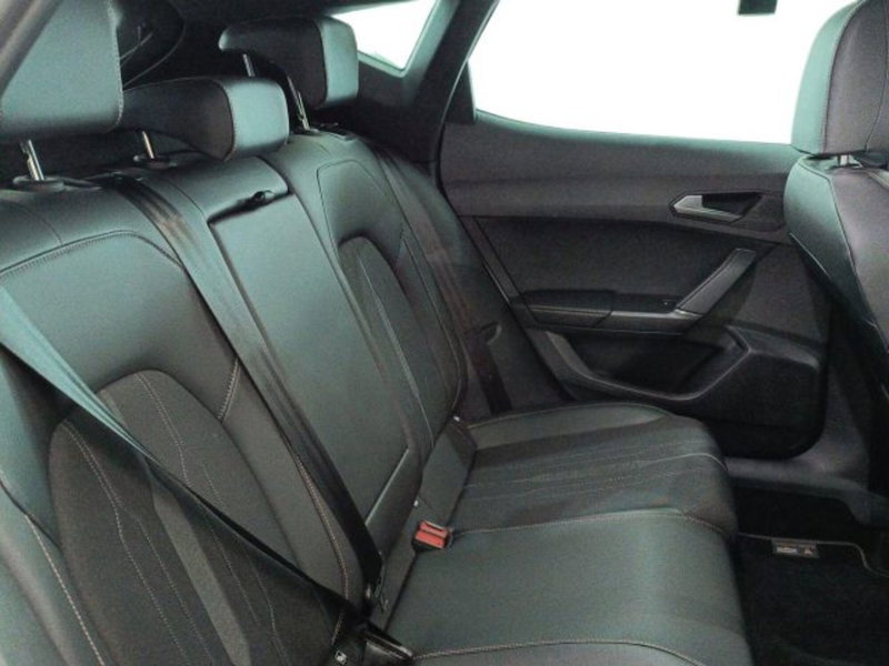 Cupra Formentor usata a Catania (11)