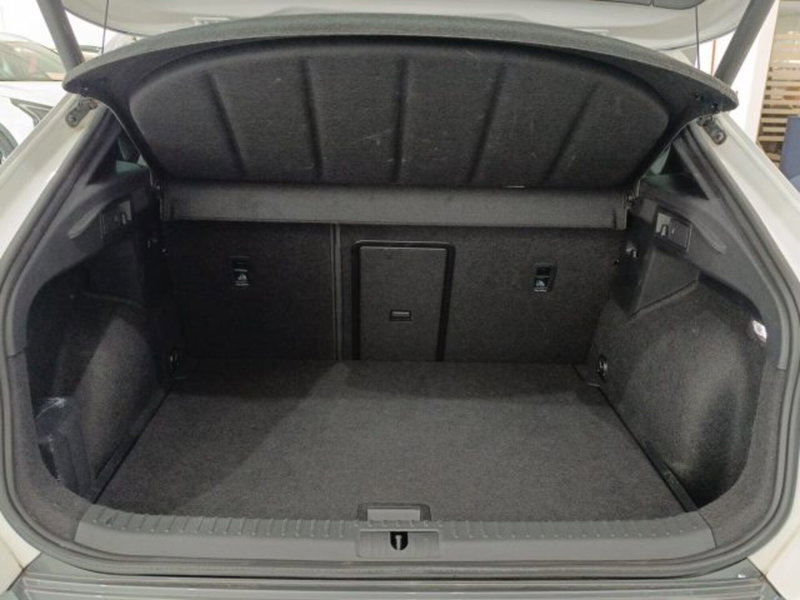 Cupra Formentor usata a Catania (12)