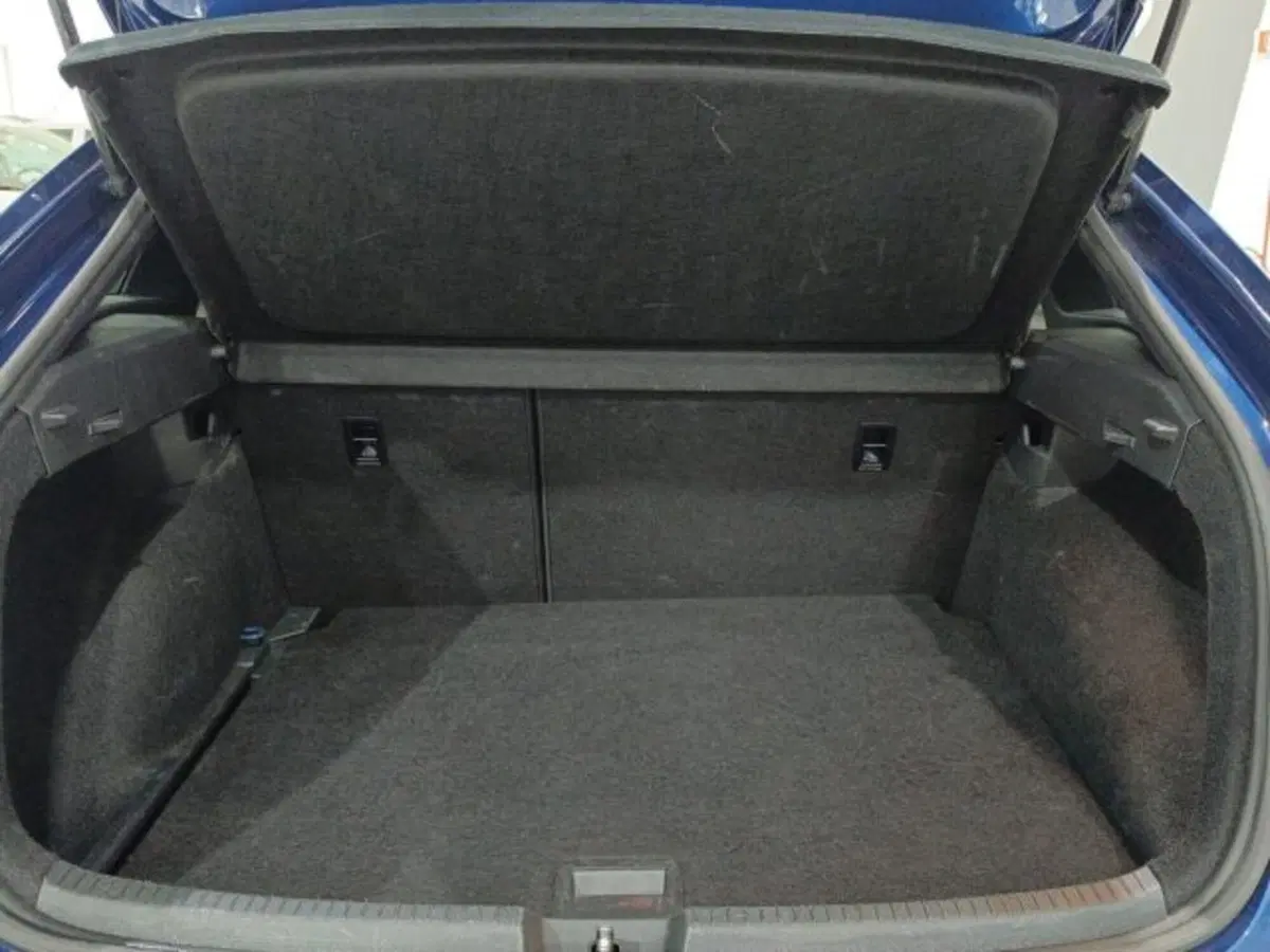 Volkswagen Taigo usata a Catania (12)