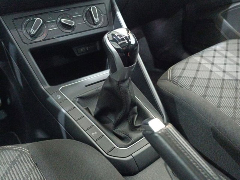 Volkswagen Taigo usata a Catania (8)