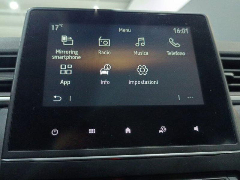 Renault Captur usata a Catania (17)